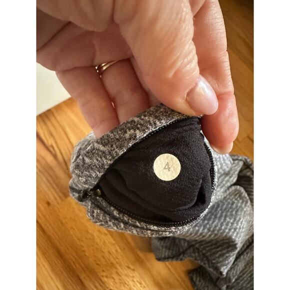 Lululemon Long Sleeve Top - Picture 9 of 9